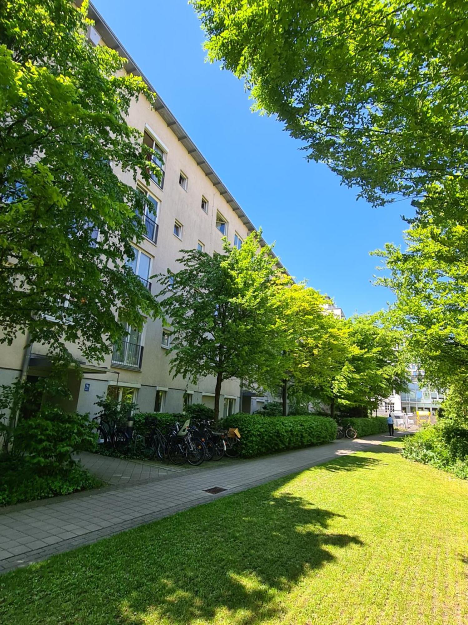 Ridler Theresienwiese, Parking & Rooftop Terraces 2 Room Munich Luaran gambar